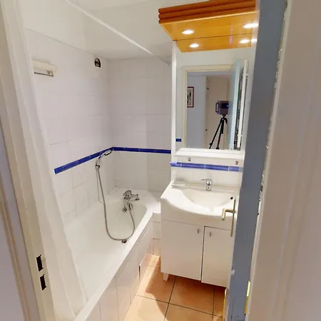 Apartamento Centre-ville Avec Terrasse, Climatisation Et Parking - Fr-1-196-191